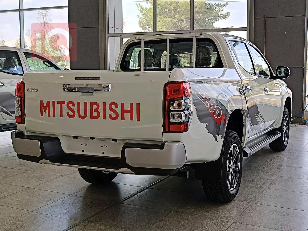 میتسوبیشی L200